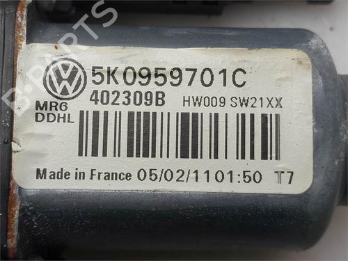 Left front window motor VW GOLF VI (5K1) | BP38438862E21 - Image 2