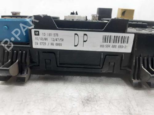 Fuse box OPEL ASTRA H (A04) 1.7 CDTI (L48) | BP4629716E1 