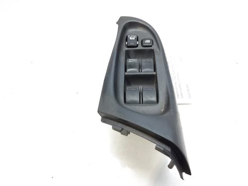 Used Left front window switch Left front window switch NISSAN ALMERA II (N16) 2.2 Di (110 hp) 10775281 10775281