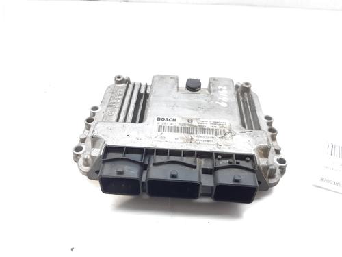 Used Engine control unit (ECU) Engine control unit (ECU) RENAULT TRAFIC II Van (FL) [2001-2026] 11034714 11034714