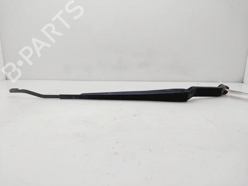 Used Front windshield wiper arm TOYOTA PICNIC (_XM1_) 2.2 D (CMX10_, CXM10G) (90 hp) 31638383