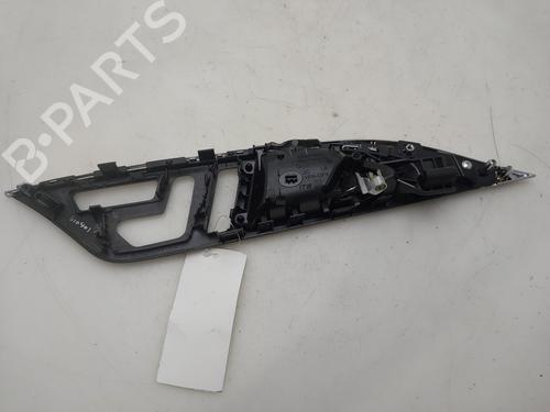 Front left interior door handle INFINITI QX30 2.2 D AWD | BP37010673I13 - Image 4