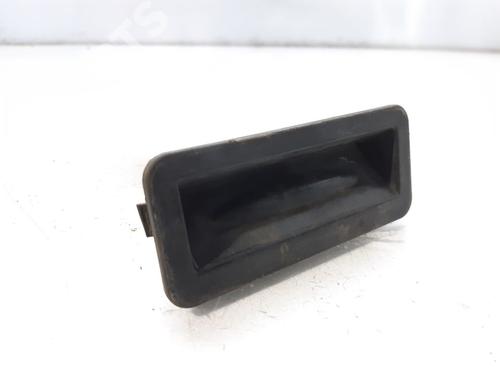Used Tailgate handle Tailgate handle FORD FIESTA VI (CB1, CCN) 1.4 TDCi (68 hp) 8948984 8948984