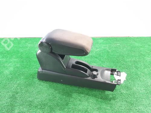 Armrest / Center console NISSAN TIIDA Hatchback (C11) 1.8 | BP11105374I20 
