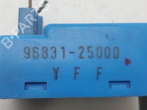 Electronic module HYUNDAI ACCENT II (LC) 1.3 | BP36806810M83 - Image 4