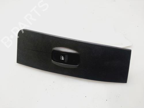 Used Right front window switch HYUNDAI MATRIX (FC) [2001-2010]  23574810