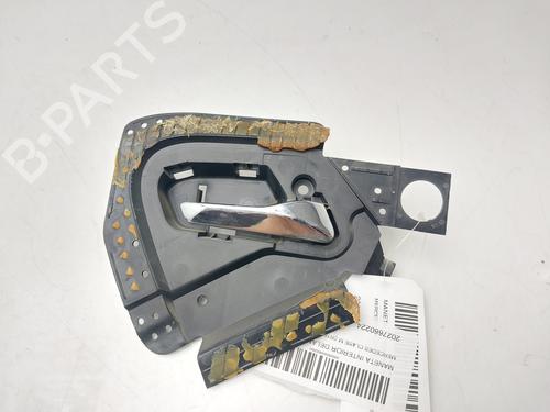 Used Front right interior door handle Front right interior door handle MERCEDES-BENZ M-CLASS (W163) ML 320 (163.154) (218 hp) 33219168 33219168