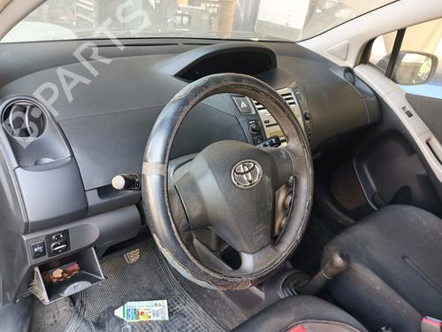 Fuel flap TOYOTA YARIS (_P9_) 1.4 D-4D (NLP90_, NLP90R) | BP30401860C131