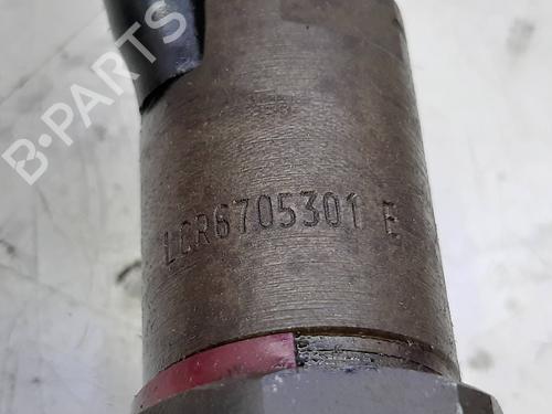 Injector FORD MONDEO II (BAP) 1.8 TD | BP10236740M100