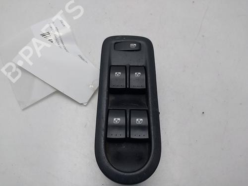 Used Left front window switch Left front window switch RENAULT MEGANE II Coupé-Cabriolet (EM0/1_) [2003-2010] 33793040 33793040