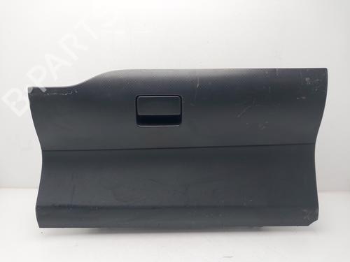 Used Glove box Glove box TOYOTA AURIS (_E18_) 1.4 D-4D (NDE180_, NDE180R) (90 hp) 34008235 34008235
