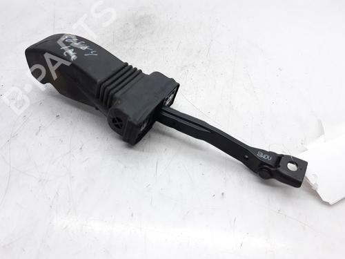 Dørhængsel/Dørbegrænser AUDI A4 B9 (8W2, 8WC) 2.0 TDI (150 hp) 13999767