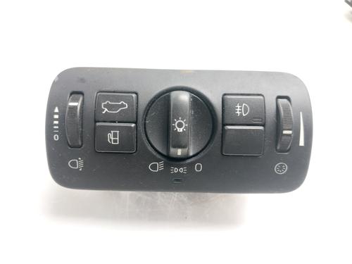 Forlygtekontakt Forlygtekontakt VOLVO XC60 I SUV (156) D3 / D4 (163 hp) 34157062 34157062