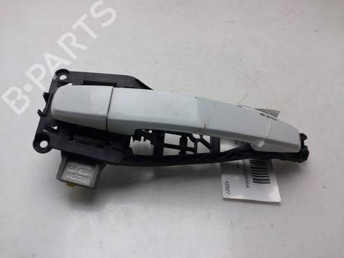 Used Rear left exterior door handle Rear left exterior door handle 39428000 39428000