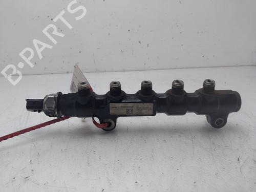 Used Injection rail Injection rail PEUGEOT EXPERT Van (VF3A_, VF3U_, VF3X_) 1.6 HDi 90 8V (90 hp) 33470360 33470360