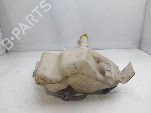 Windscreen washer tank JEEP GRAND CHEROKEE II (WJ, WG) 3.1 TD 4x4 | BP17540735C113 
