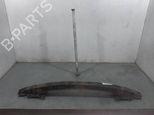 Used Front bumper reinforcement VW GOLF IV (1J1) 1.6 (100 hp) 7076080