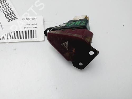 Used Warning switch MITSUBISHI PAJERO III (V7_W, V6_W) 3.2 Di-D (V68W) (160 hp) 19790344