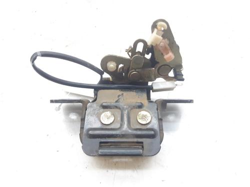 Tailgate lock KIA CARENS II MPV (FJ) 2.0 CRDi | BP8302329C101 