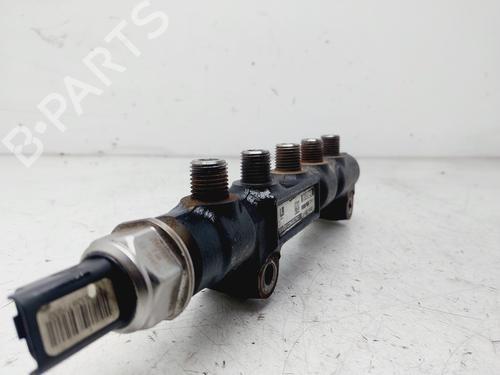 Used Injection rail CITROËN C4 Coupe (LA_) [2004-2013]  27561433
