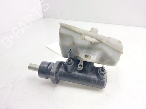 Used Brake master cylinder Brake master cylinder FIAT SCUDO Bus (220_) 2.0 JTD (109 hp) 35720272 35720272