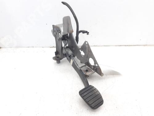 break-pedal-renault-clio-iv-bh_-15-dci-90-465013423r-2012-2013-2014-2015-2016-2017-2018-2019-2020-2021-8765684 main image