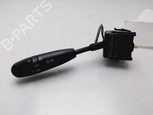 Commande de phare DAEWOO KALOS (KLAS) 1.4 16V (94 hp) 31967348