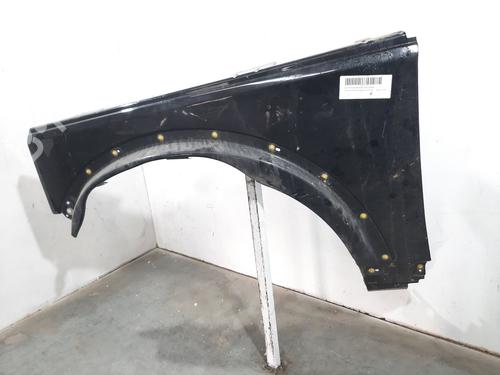 Left front fenders LAND ROVER DISCOVERY III (L319) 2.7 TD 4x4 | BP9512881C41