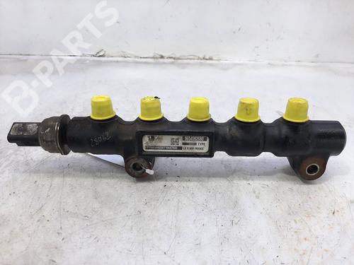 Used Injection rail Injection rail CITROËN C4 Coupe (LA_) 1.6 HDi (90 hp) 10665744 10665744