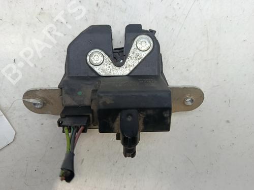 Used Tailgate lock OPEL CORSA D (S07) [2006-2015]  31034740