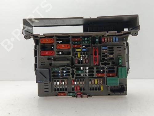Used Fuse box BMW 1 (E87) 118 d (143 hp) 29956544