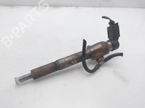 Used Injector RENAULT MEGANE II Saloon (LM0/1_) [2003-2025]  17710786