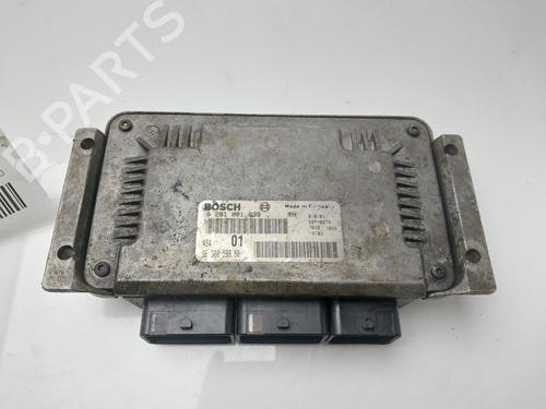Used Engine control unit (ECU) CITROËN SAXO (S0, S1) 1.5 D (57 hp) 30436540