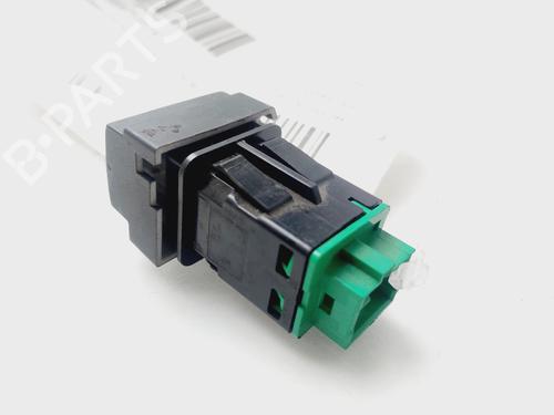 Switch PEUGEOT EXPERT Van (V_) 2.0 BlueHDi 120 | BP21025680I30