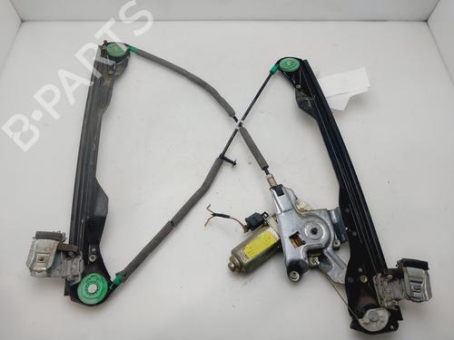 Lève-vitre avant droit FORD FOCUS I (DAW, DBW) 1.8 Turbo DI / TDDi (90 hp) 28670105