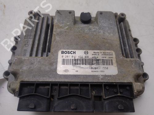 Engine control unit (ECU) RENAULT MASTER II Van (FD) 2.5 dCi 100 (FD0U, FD0V) | BP28008686M57 