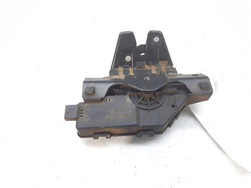 Used Tailgate lock Tailgate lock BMW 3 (E46) 320 d (136 hp) 10333968 10333968