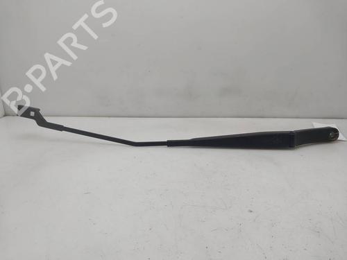 Used Front windshield wiper arm Front windshield wiper arm 38559174 38559174