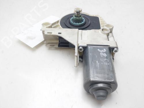 Left front window motor SKODA SUPERB II Estate (3T5) 2.0 TDI 16V | BP16943947E21 