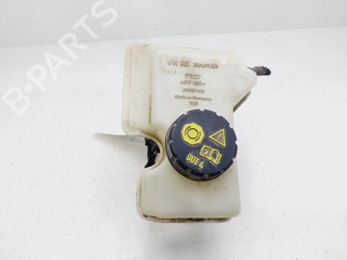 Brake master cylinder SEAT IBIZA V (KJ1, KJG) 1.0 | BP21023377M77 