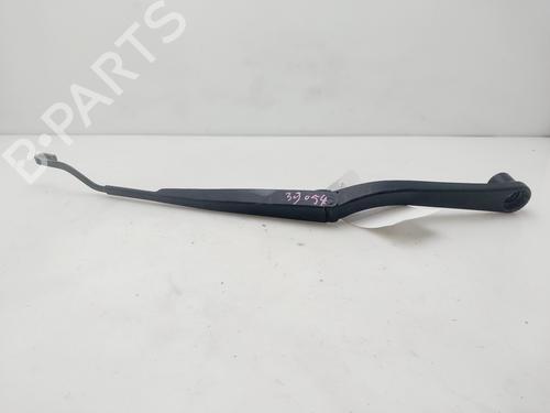Used Front windshield wiper arm CHRYSLER 300C (LX, LE) 3.0 CRD (218 hp) 30603213