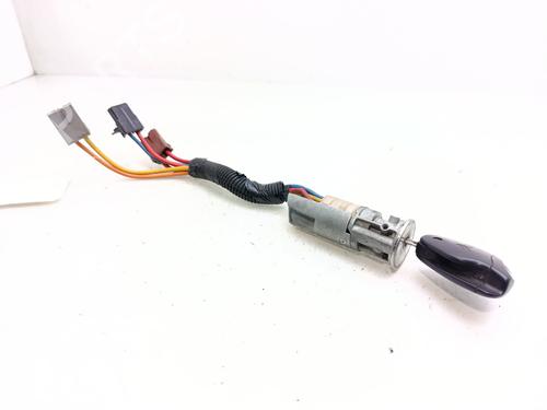 Used Ignition barrel CITROËN XANTIA (X1_, X2_) 1.6 i (88 hp) 28210054