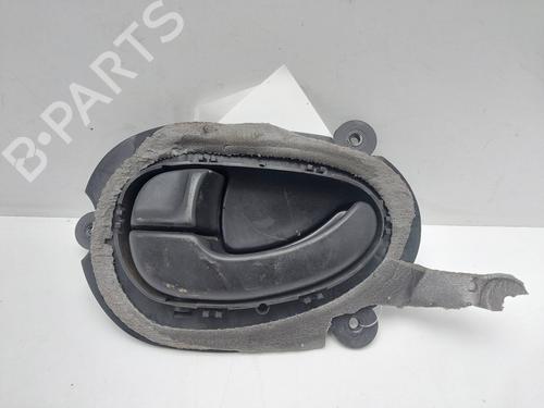 Maniglia interna anteriore sinistra PEUGEOT 406 (8B) 1.9 TD (90 hp) 9616307577 |