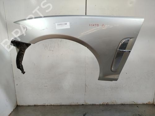 Guarda-lamas esquerdo Guarda-lamas esquerdo JAGUAR XF I (X250) 2.7 D (207 hp) 36753314 36753314
