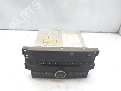 Used Radio CHEVROLET AVEO / KALOS Saloon (T250, T255) 1.4 (94 hp) 10500450