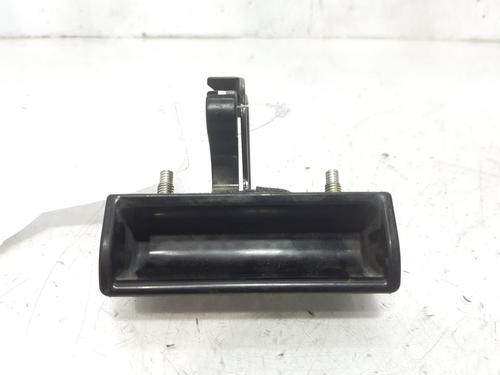 Used Tailgate handle Tailgate handle HONDA CIVIC VII Hatchback (EU, EP, EV) 1.4 iS (EP1, EU5, EU7) (90 hp) 8621399 8621399