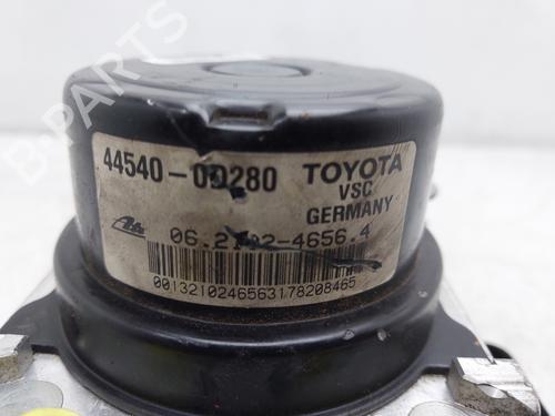 ABS pump TOYOTA YARIS (_P13_) 1.0 (KSP130_, KSP130) | BP17187340M43 