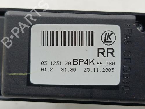Right rear window switch MAZDA 3 Saloon (BK) 1.6 DI Turbo (BK12Y) | BP29820978I28