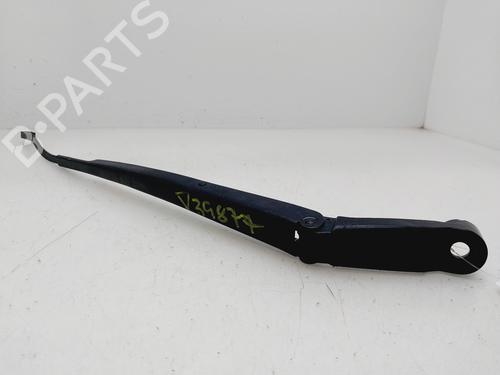 Used Front windshield wiper arm TOYOTA YARIS (_P9_) [2005-2014]  30601597