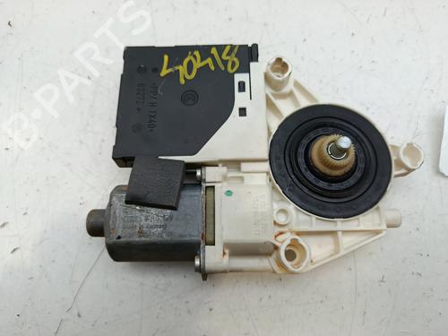 Used Right front window motor AUDI A3 (8P1) [2003-2013]  31095959